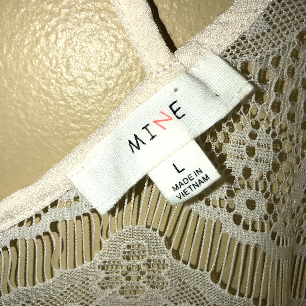Blouse - Picture 3 of 3